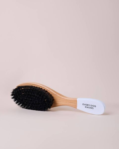 Щітка для собак із натуральною щетиною кабана - FUR RITUALS BRUSH WITH BOAR BRISTLES Every Dog Knows 1541 фото